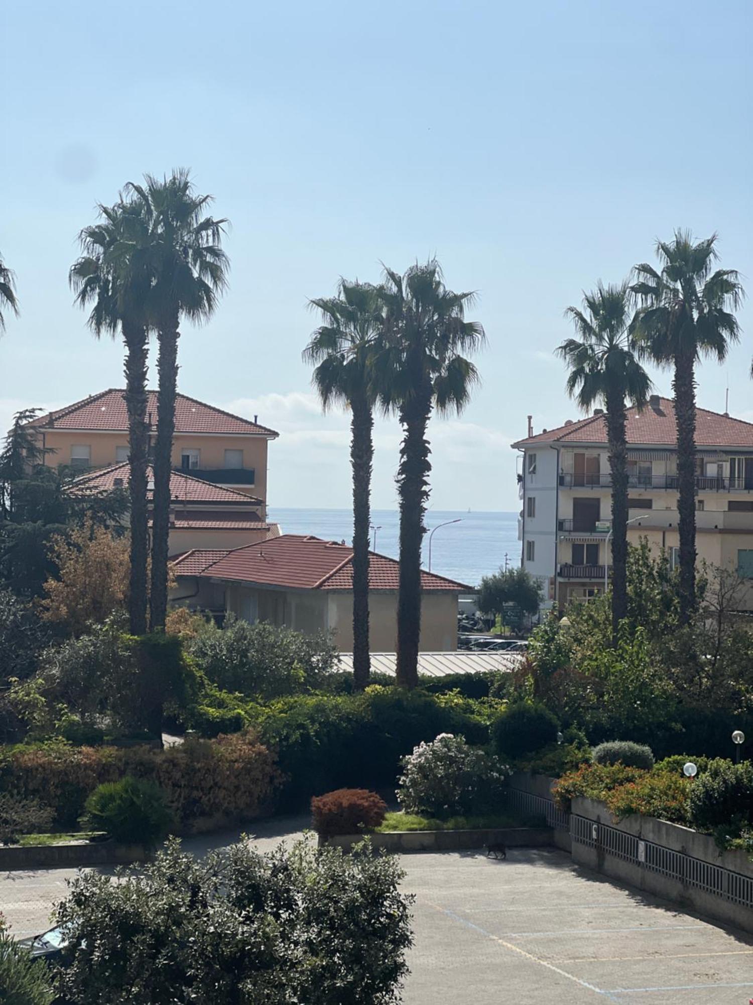 里瓦利古雷La Casa Di Alberto公寓 外观 照片
